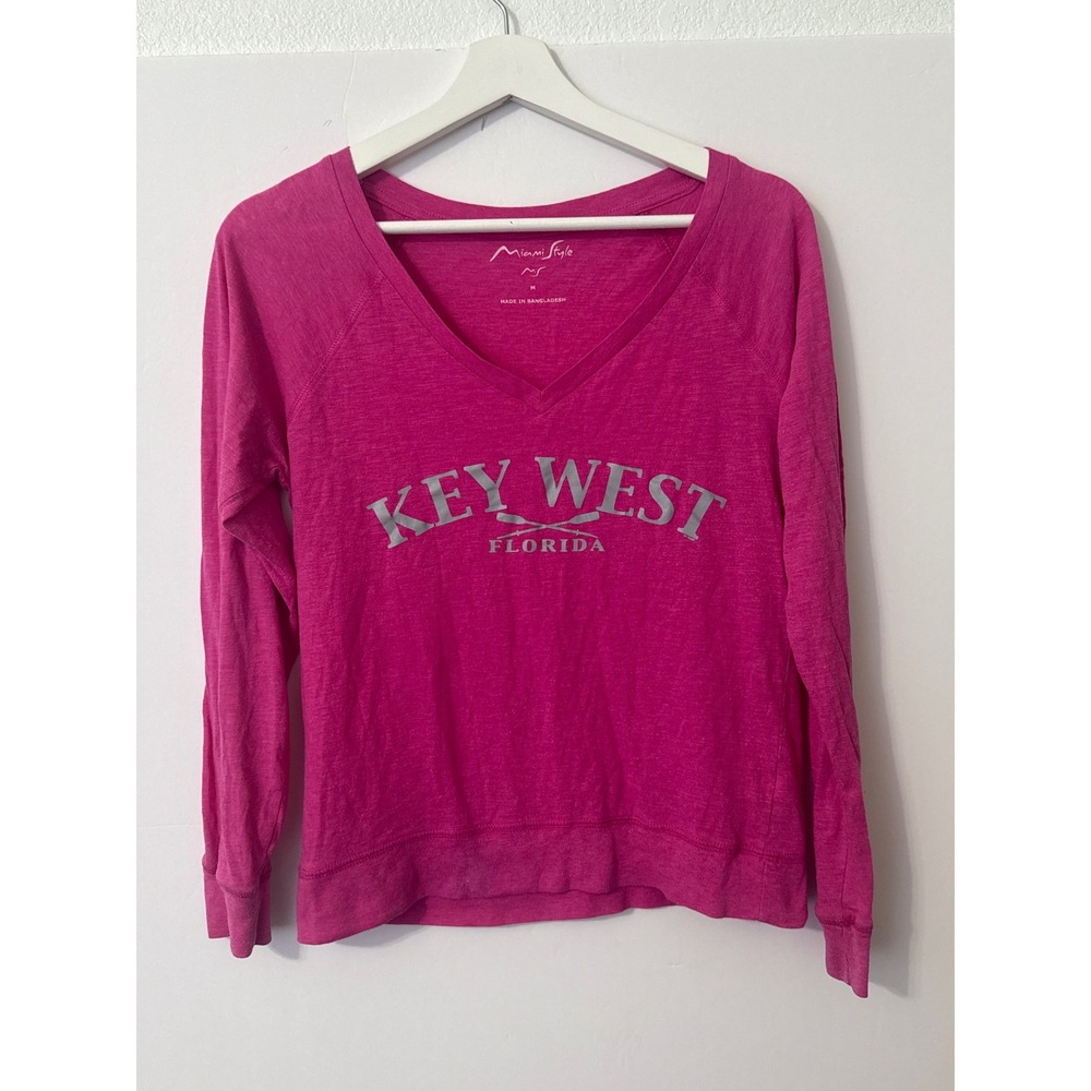 Miami Style‎ Key West Florida Top Womens Medium Pink Graphic V-Neck